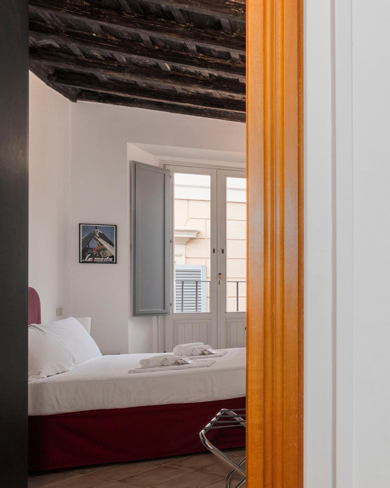 Apartment Campo De' Fiori - Zen18-19-20
