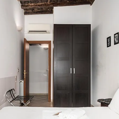 Suites Campo De' Fiori - Zen18-19-20 Rome Exterior photo